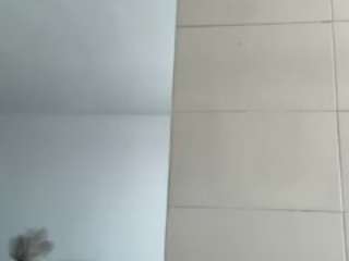 APRIL-ROSES live webcam show