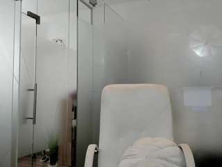 ayumilove from CamSoda