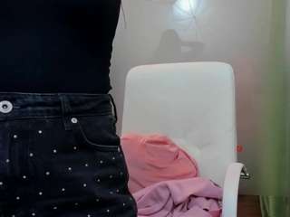 ayumilove live cam profile