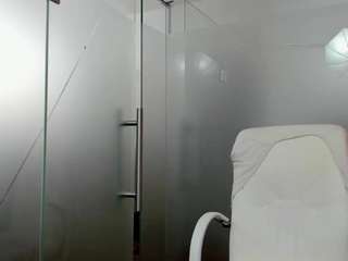 ayumilove live webcam show