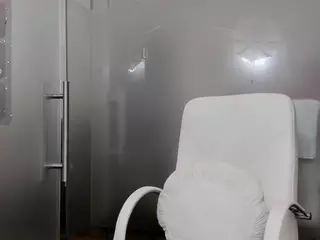 ayumilove's Live Sex Cam Show