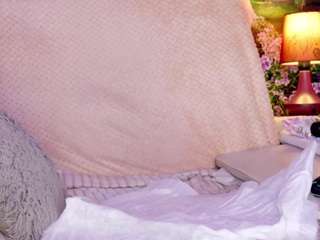 nicolette69v