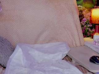 nicolette69v