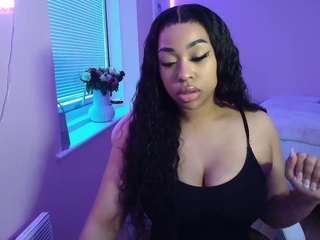 Live webcam model princessdiva on Soda Cams