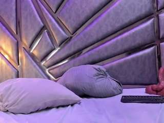 hannagates18 Live Webcam on CamSoda