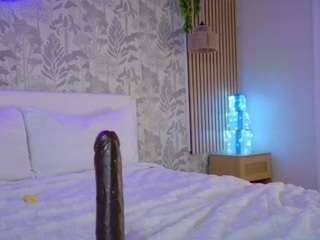 Live webcam model siennacole on Soda Cams