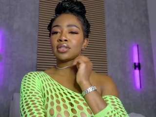 Live webcam model siennacole on Soda Cams