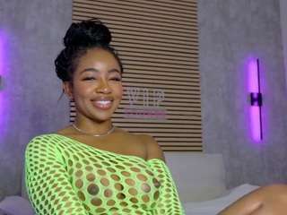 Live webcam model siennacole on Soda Cams