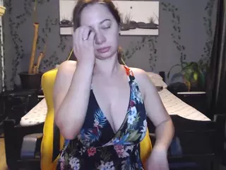 Maya Reyn's Live Sex Cam Show
