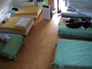 camsoda voyeurcam-julmodels-bed-6