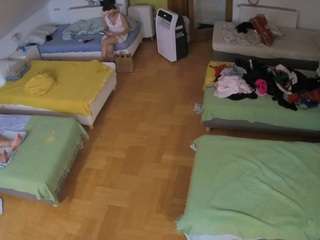 voyeurcam-julmodels-bed-6 Adult Cam Models camsoda