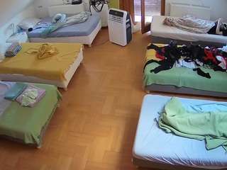 voyeurcam-julmodels-bed-6 18 Nude Models camsoda