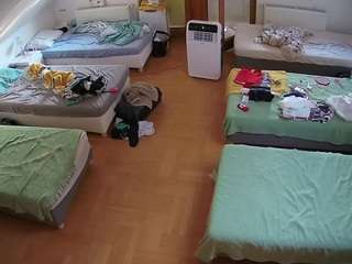 voyeurcam-julmodels-bed-6 Cam Model camsoda