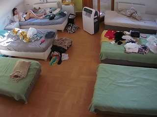 voyeurcam-julmodels-bed-6 Nude Mature Model camsoda