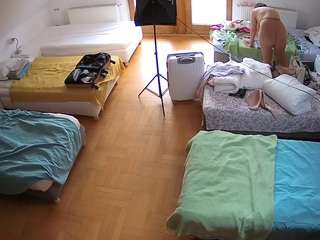 voyeurcam-julmodels-bed-6 Live Nude Cam Models camsoda