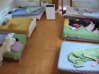 camsoda voyeurcam-julmodels-bed-6