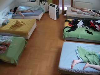 Amethystt Camsoda camsoda voyeurcam-julmodels-bed-6