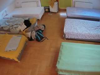 Vietnam Nude Models camsoda voyeurcam-julmodels-bed-6