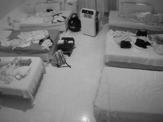 voyeurcam-julmodels-bed-6 Black Cam Models camsoda