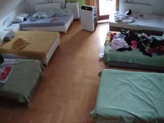 Voyeur Mastu camsoda voyeurcam-julmodels-bed-6