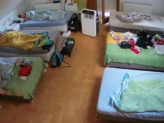 Voyeur Live camsoda voyeurcam-julmodels-bed-6