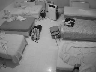 voyeurcam-julmodels-bed-6 Free Voyeur Cam camsoda