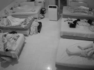 voyeurcam-julmodels-bed-6 Cam Model camsoda