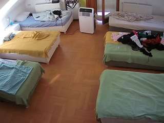 Deserthuntress camsoda voyeurcam-julmodels-bed-6