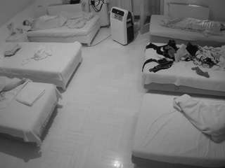 Voyeur Home camsoda voyeurcam-julmodels-bed-6