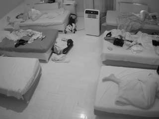 Voyeur Ghouse camsoda voyeurcam-julmodels-bed-6