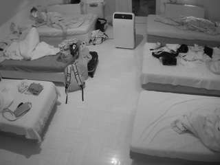 Cam Life Voyeur camsoda voyeurcam-julmodels-bed-6