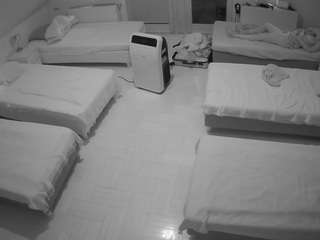 voyeurcam-julmodels-bed-6 camsoda Pirn Cams 