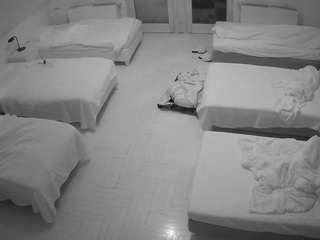 voyeurcam-julmodels-bed-6's Info Image