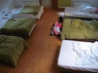voyeurcam-julmodels-bed-6
