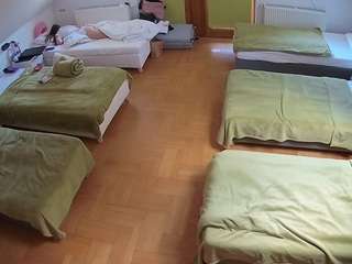 voyeurcam-julmodels-bed-6