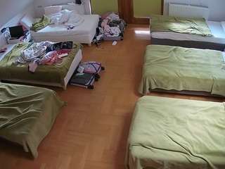 voyeurcam-julmodels-bed-6