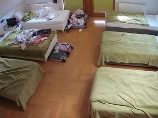 voyeurcam-julmodels-bed-6