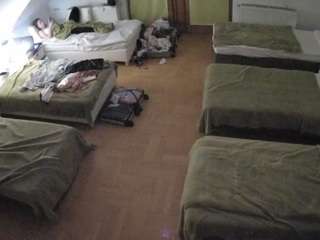 voyeurcam-julmodels-bed-6 Thumb Image