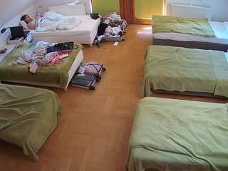 voyeurcam-julmodels-bed-6 Webcam Model Profile
