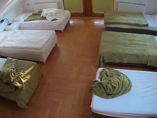 voyeurcam-julmodels-bed-6 Webcam Model Profile