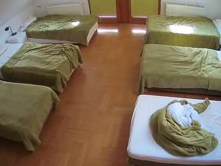 voyeurcam-julmodels-bed-6