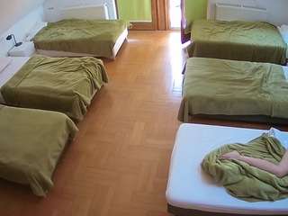 voyeurcam-julmodels-bed-6