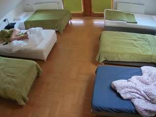 voyeurcam-julmodels-bed-6 camsoda