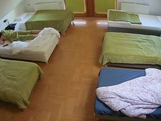 voyeurcam-julmodels-bed-6 camsoda