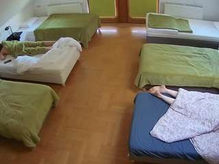 voyeurcam-julmodels-bed-6 camsoda