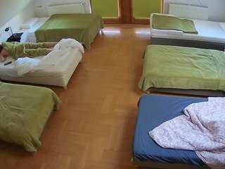 voyeurcam-julmodels-bed-6 camsoda