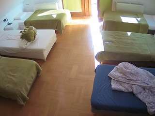 voyeurcam-julmodels-bed-6 camsoda