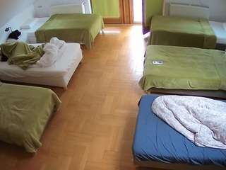 voyeurcam-julmodels-bed-6 camsoda