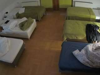 voyeurcam-julmodels-bed-6