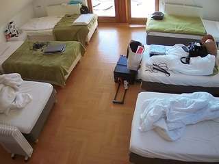 voyeurcam-julmodels-bed-6